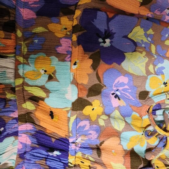 O’Neill RAJA MULTI FLORAL TOP NWT Purple XS - Picture 8 of 8